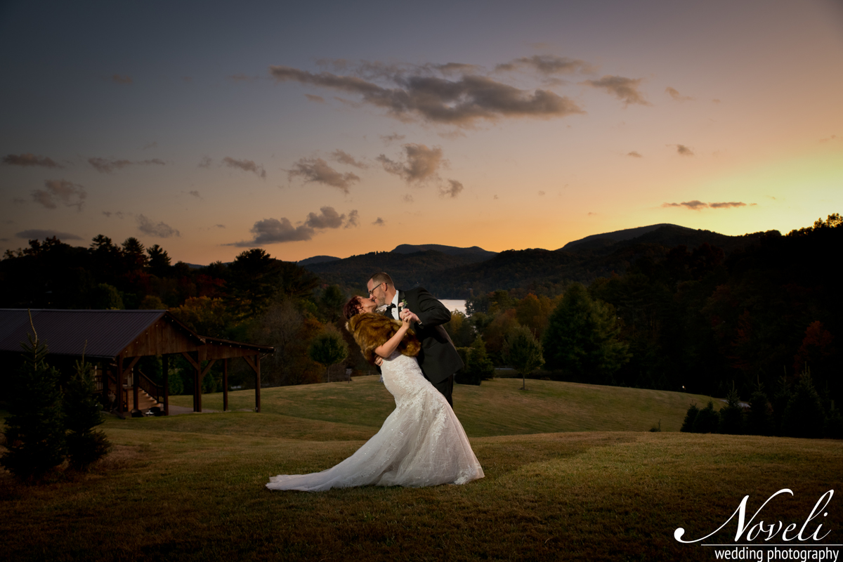 Elyse + Trent | Sawyer Family Farmstead